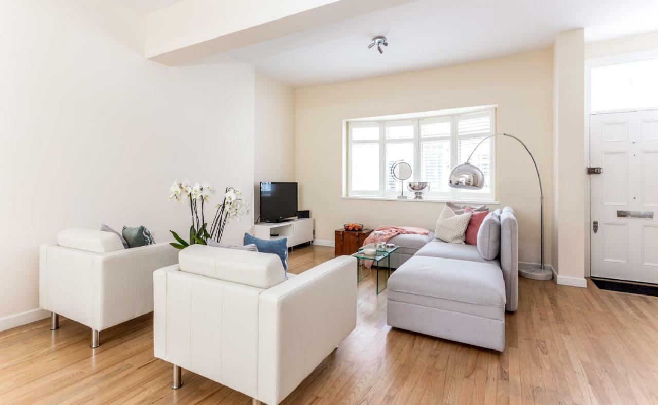 Appartement Logan Mews By Lime Street à Londres Extérieur photo